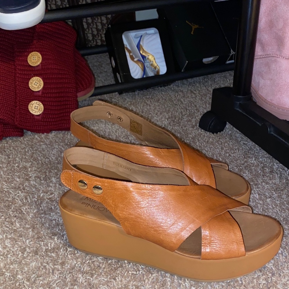 Don’t miss out on these NWOT LEATHER SO SOFT